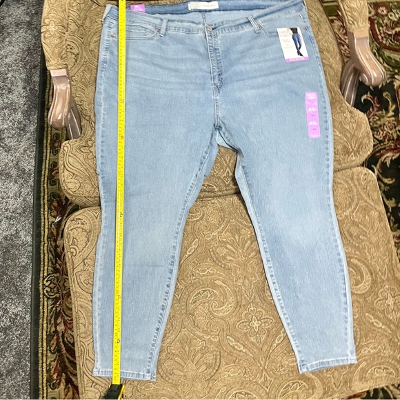 Signature by Levi Strauss & Co.® Gold Women's Midrise Super Skinny Jeans - 38x28 - Picture 15 of 16
